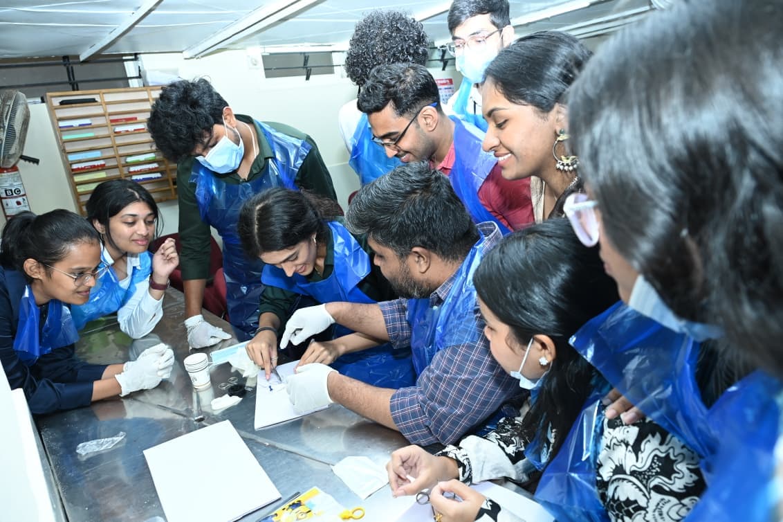 Students competing in a surgical quiz round